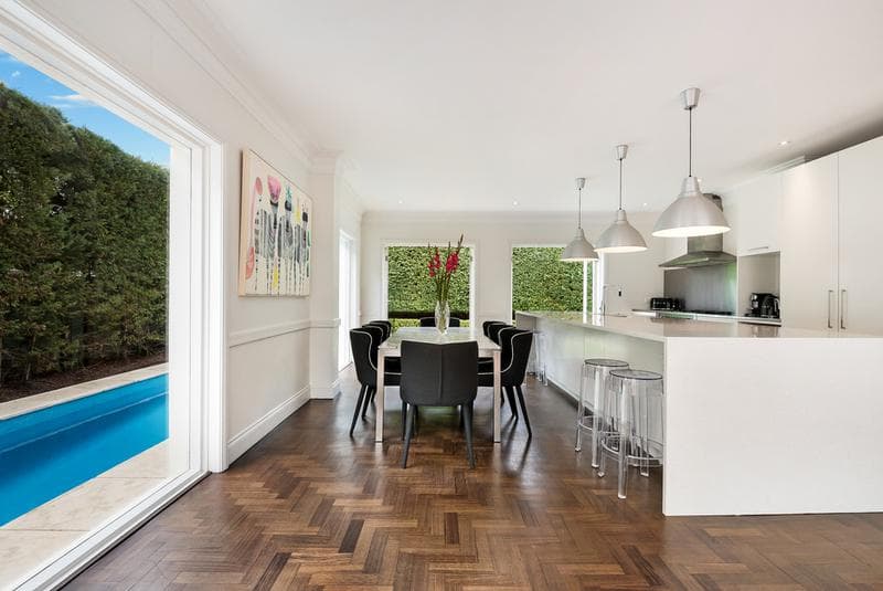 50/6-18																										Redbank Road
														
								Northmead, NSW 2152, Vaucluse - Thumbnail 4