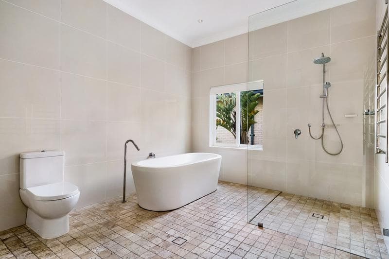 50/6-18																										Redbank Road
														
								Northmead, NSW 2152, Vaucluse - Thumbnail 8