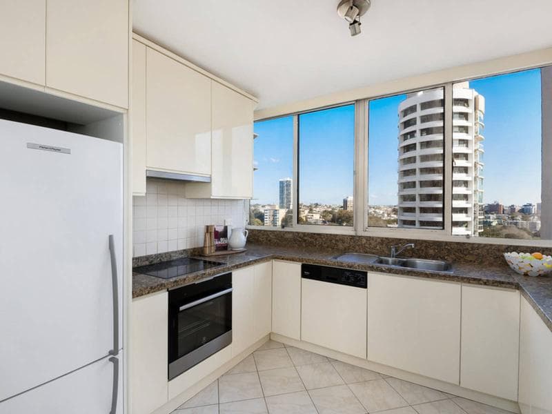 28/2-12 Eastbourne Road, Darling Point, Darling Point - Thumbnail 8