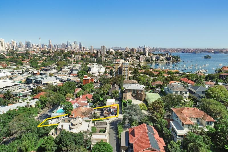 4/2																										Waugh Street
														
								Port Macquarie, NSW 2444, Bellevue Hill - Thumbnail 8