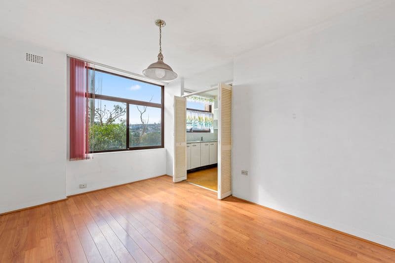 33/355 Old South Head Road, North Bondi, North Bondi - Thumbnail 2