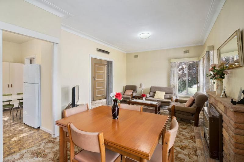 9 Banksia Crescent, Fairfield East, Fairfield East - Thumbnail 5