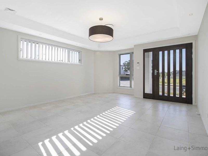19 Bravo Avenue, Middleton Grange, Middleton Grange - Thumbnail 4