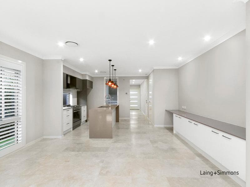 97 Fifteenth Avenue, Middleton Grange, Middleton Grange - Thumbnail 2