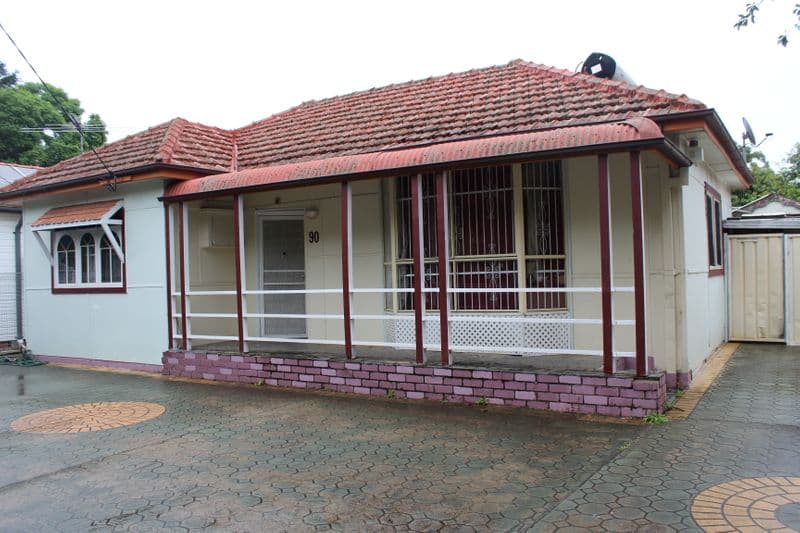 217/363																										Beamish St
														
								Campsie, NSW 2194, Canley Vale - Thumbnail 4
