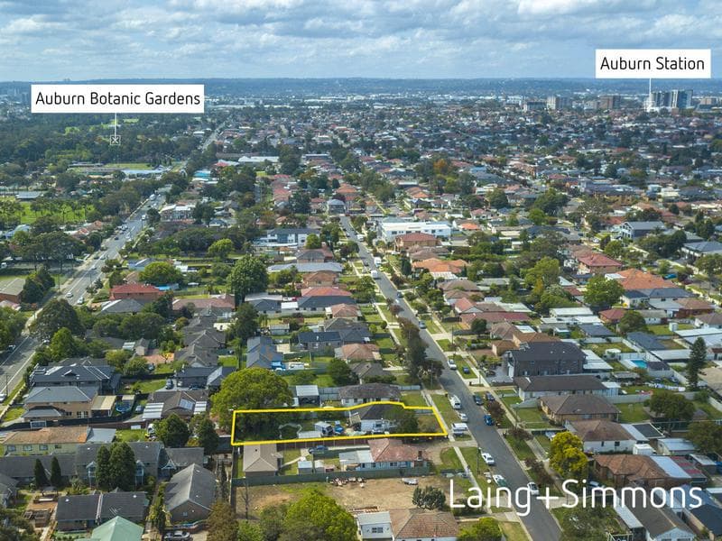 54/3-13																										Erskineville Road
														
								Newtown, NSW 2042, Auburn - Thumbnail 5