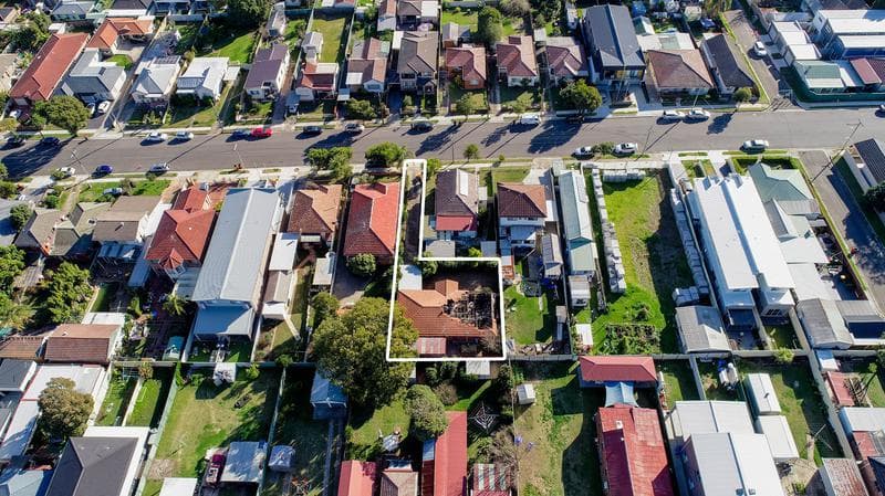 2/33 Clement Street, Guildford, Guildford - Thumbnail 2