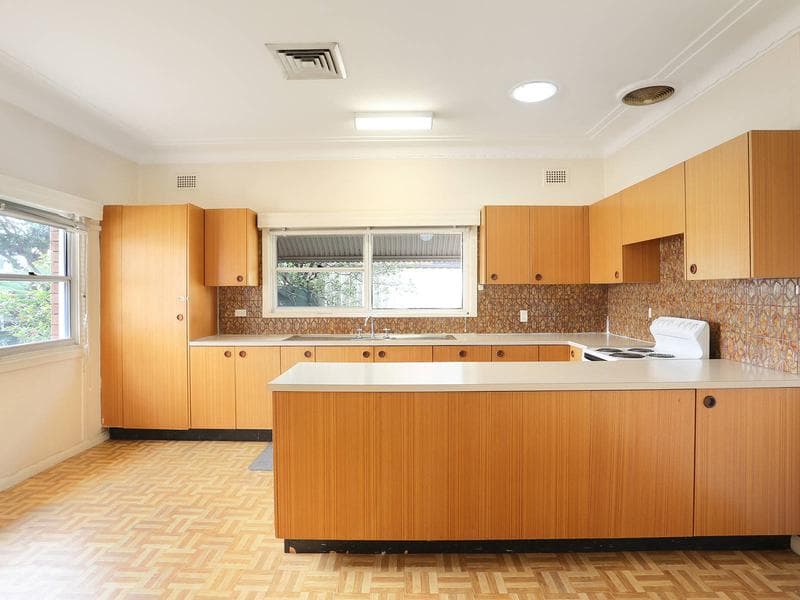 13/585																										Canterbury Rd
														
								Belmore, NSW 2192, Merrylands - Thumbnail 3