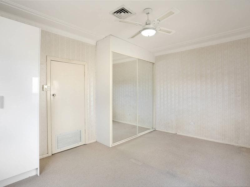 13/585																										Canterbury Rd
														
								Belmore, NSW 2192, Merrylands - Thumbnail 5