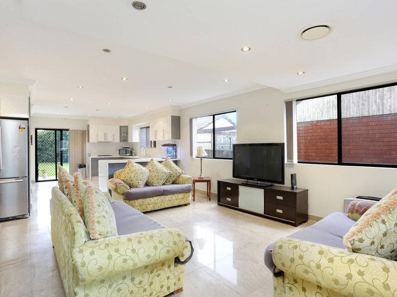 13/585																										Canterbury Rd
														
								Belmore, NSW 2192, Granville - Thumbnail 2