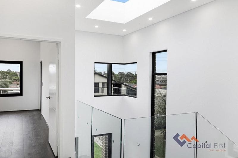 7/12-14																										Albert Street
														
								Campsie, NSW 2194, Guildford - Thumbnail 6