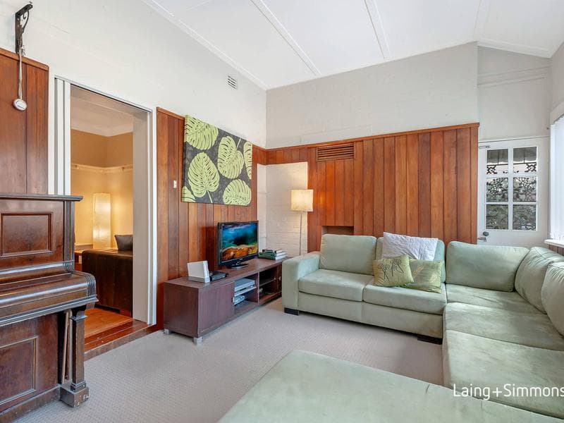 23 Hillcrest Road, Pennant Hills, Pennant Hills - Thumbnail 3