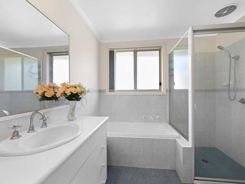 16 Canobolas Place, Port Macquarie, Port Macquarie - Thumbnail 8