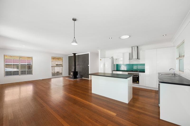 102 Riverside Drive, Port Macquarie, Port Macquarie - Thumbnail 4