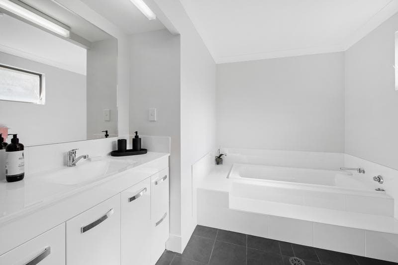 5/78-80																										Hastings River Drive
														
								Port Macquarie, NSW 2444, Port Macquarie - Thumbnail 6