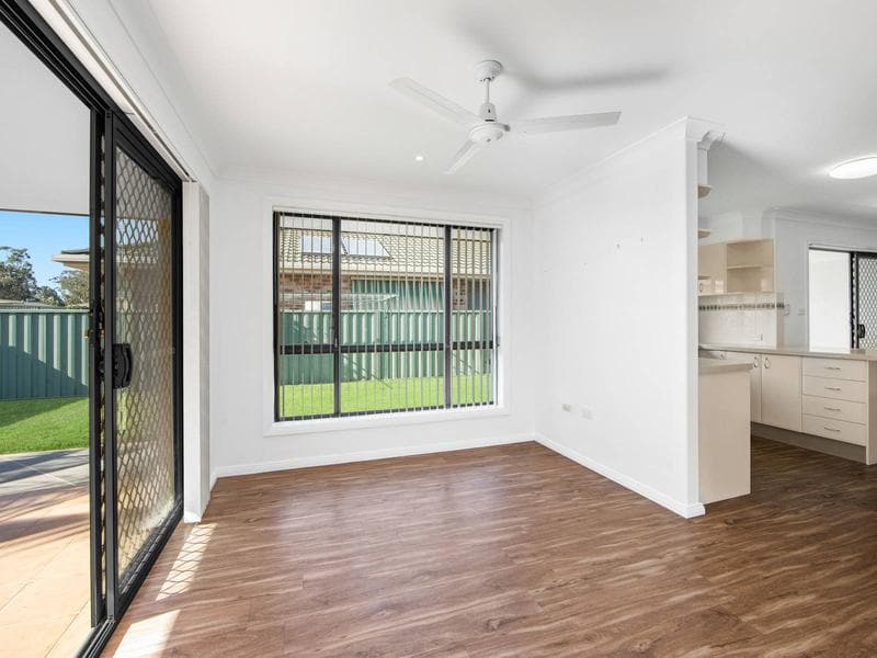 54/3-13																										Erskineville Road
														
								Newtown, NSW 2042, Port Macquarie - Thumbnail 4