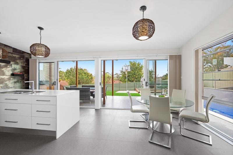 5 Halleys Court, Port Macquarie, Port Macquarie - Thumbnail 2
