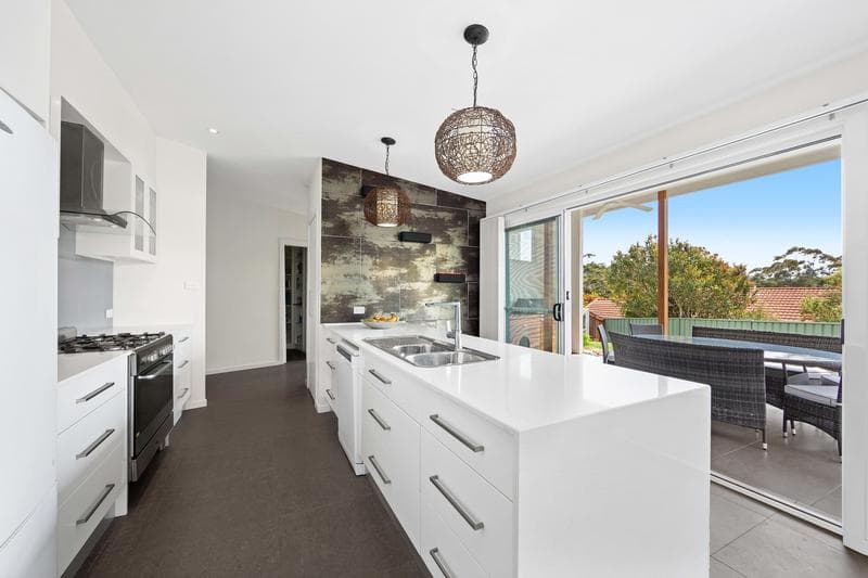 5 Halleys Court, Port Macquarie, Port Macquarie - Thumbnail 3
