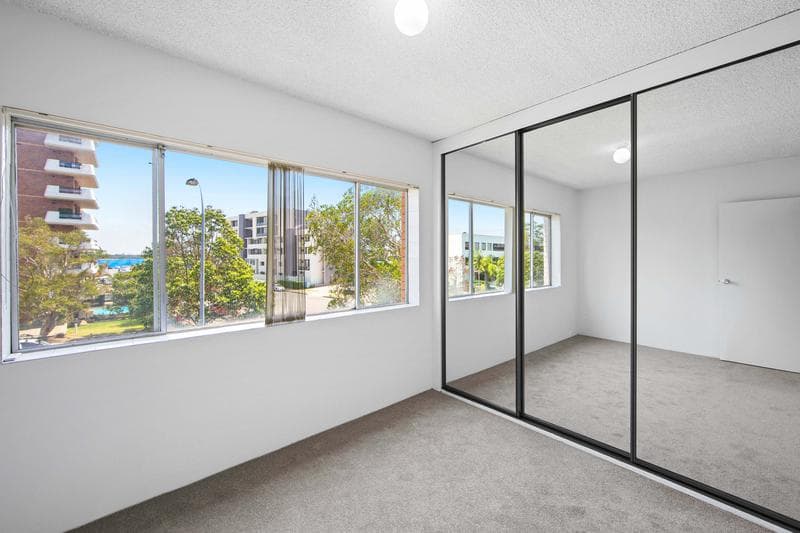 4/2 Waugh Street, Port Macquarie, Port Macquarie - Thumbnail 5
