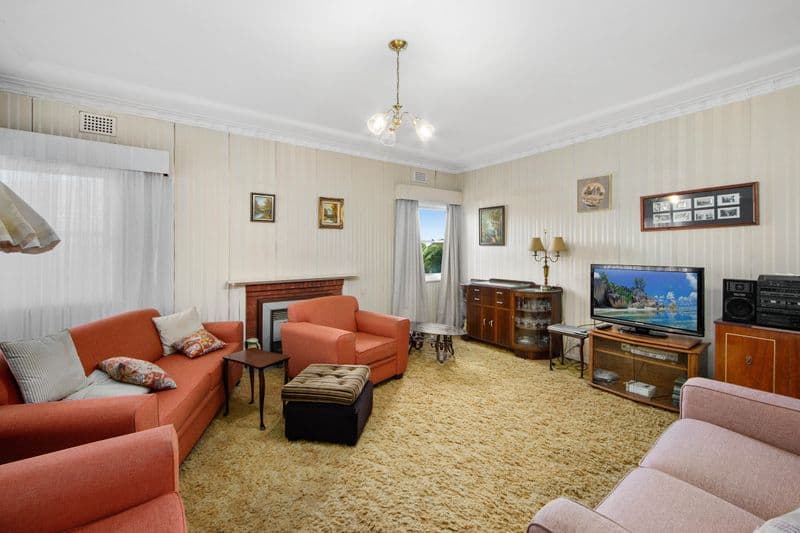 7/2-6																										Howard Avenue
														
								Northmead, NSW 2152, Port Macquarie - Thumbnail 4