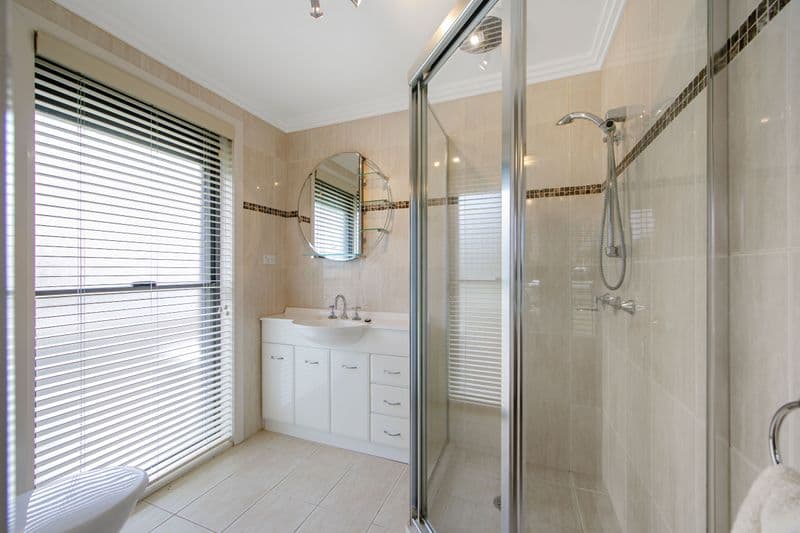 7/2-6																										Howard Avenue
														
								Northmead, NSW 2152, Port Macquarie - Thumbnail 7