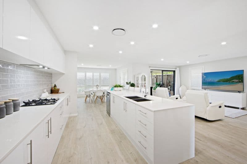 3/31-33																										Chelmsford Road
														
								South Wentworthville, NSW 2145, Thrumster - Thumbnail 2
