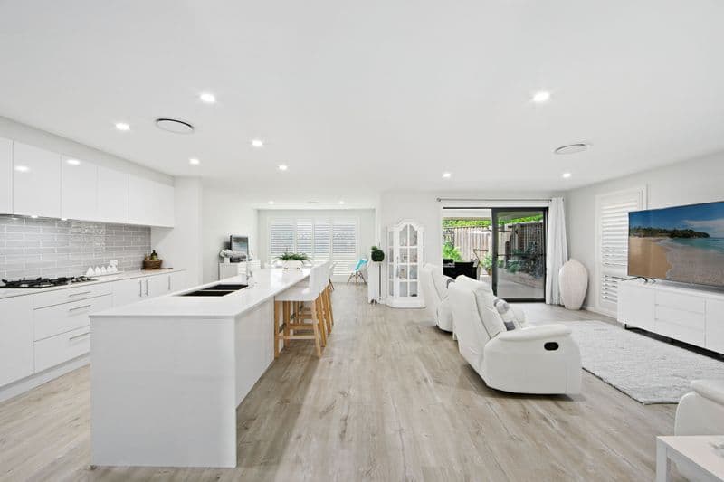 3/31-33																										Chelmsford Road
														
								South Wentworthville, NSW 2145, Thrumster - Thumbnail 3