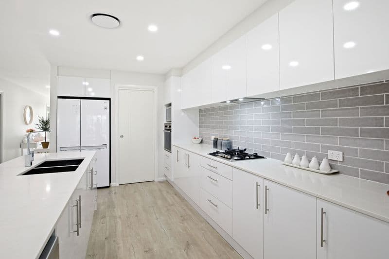 3/31-33																										Chelmsford Road
														
								South Wentworthville, NSW 2145, Thrumster - Thumbnail 6