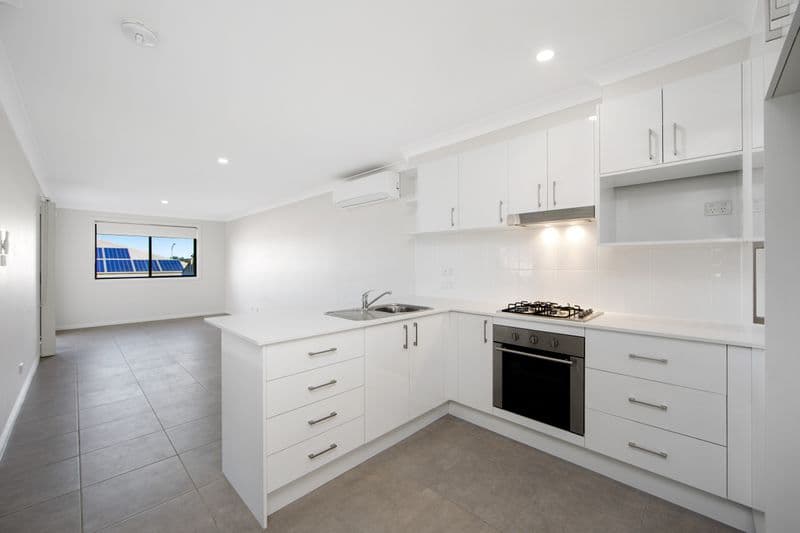 6/30																										Tuffy Avenue
														
								Sans Souci, NSW 2219, Port Macquarie - Thumbnail 2