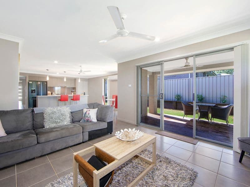 6/30																										Tuffy Avenue
														
								Sans Souci, NSW 2219, Port Macquarie - Thumbnail 2