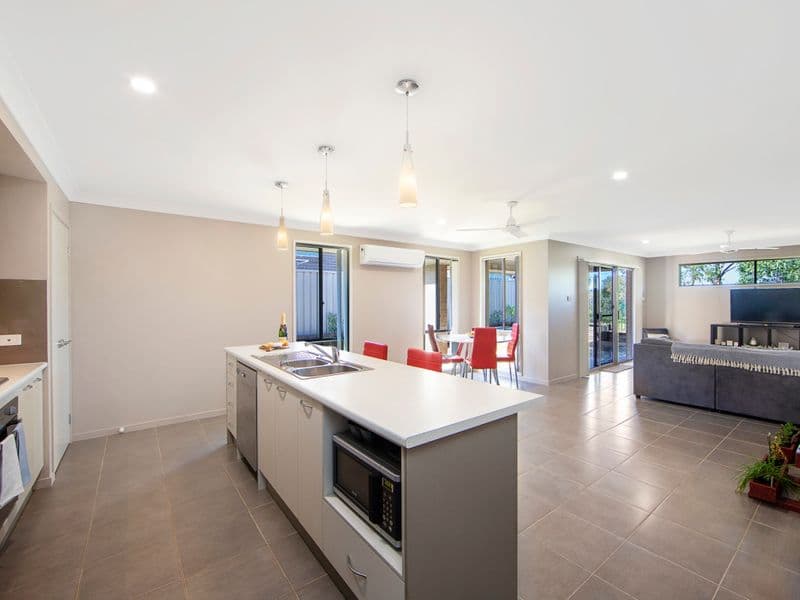 6/30																										Tuffy Avenue
														
								Sans Souci, NSW 2219, Port Macquarie - Thumbnail 5