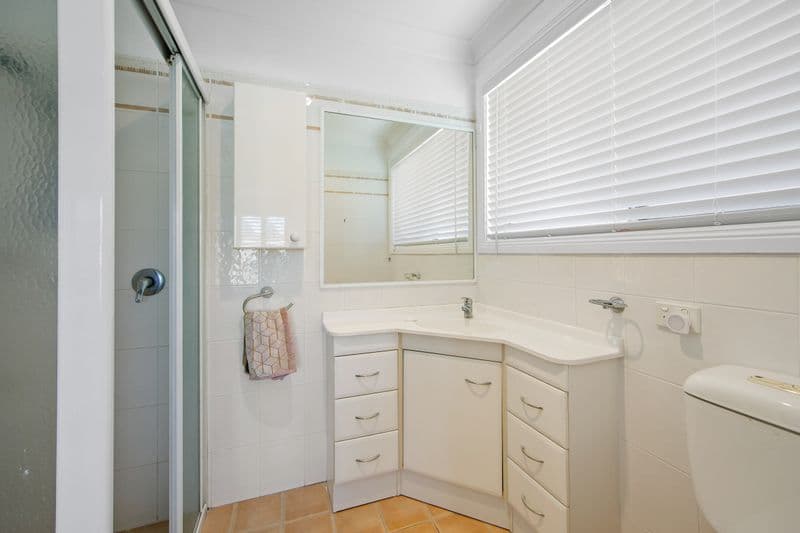 7/2-6																										Howard Avenue
														
								Northmead, NSW 2152, Port Macquarie - Thumbnail 7