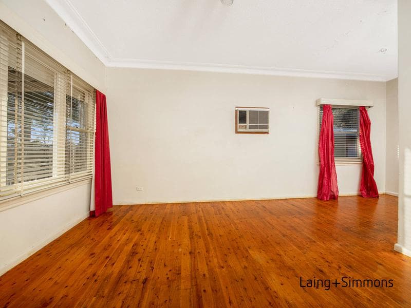 54/3-13																										Erskineville Road
														
								Newtown, NSW 2042, Constitution Hill - Thumbnail 3
