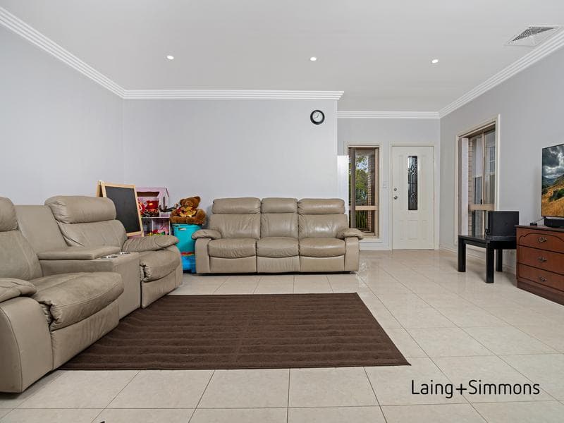 22 Essington St, Wentworthville, Wentworthville - Thumbnail 2