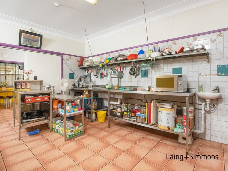 217/363																										Beamish St
														
								Campsie, NSW 2194, Toongabbie - Thumbnail 6