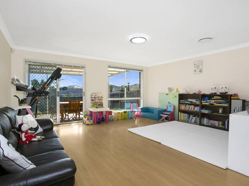 54/3-13																										Erskineville Road
														
								Newtown, NSW 2042, Quakers Hill - Thumbnail 4