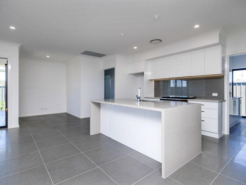 15 Centrefield St, Rutherford, Rutherford - Thumbnail 5