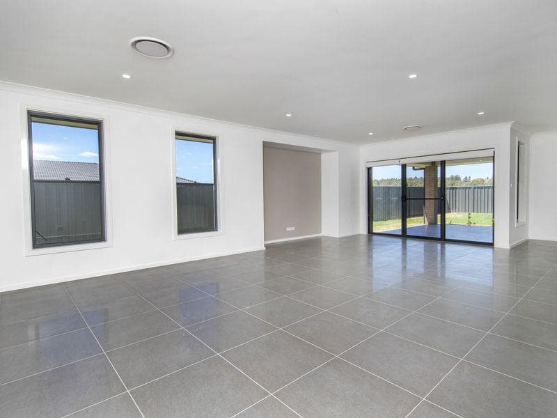 15 Centrefield St, Rutherford, Rutherford - Thumbnail 6