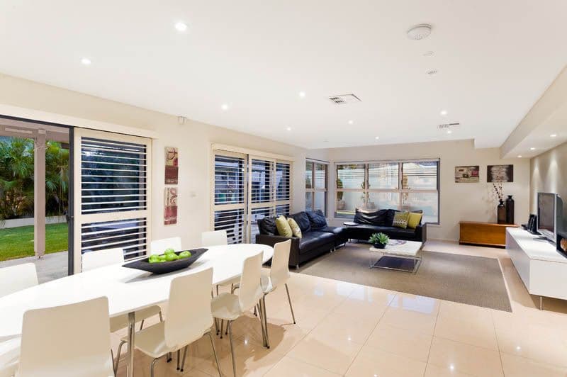 5 Namoi Place, Sylvania Waters - Thumbnail 2