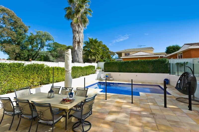 407 Rocky Point Road, Sans Souci - Thumbnail 3