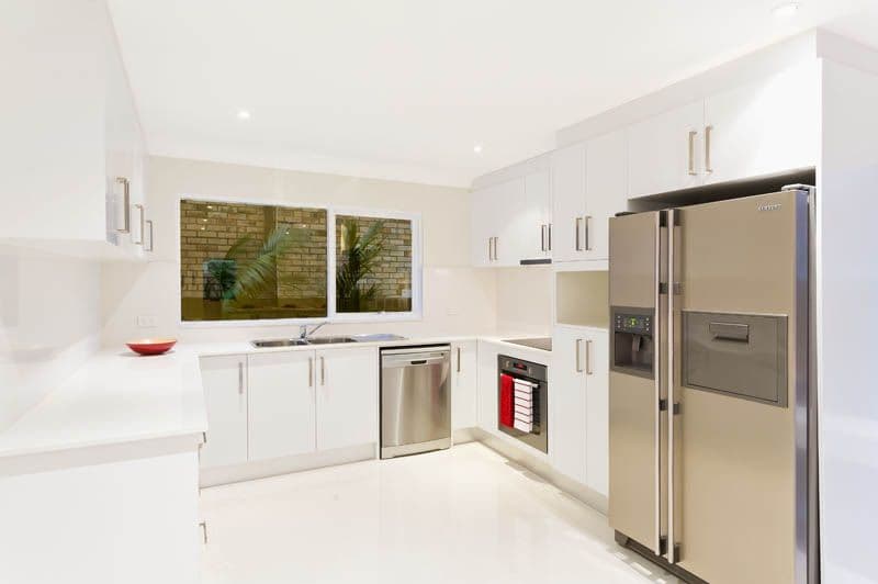 1 Warrego Avenue, Sylvania Waters - Thumbnail 6