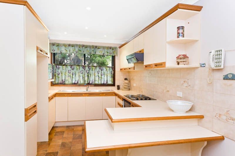 2 Burnett Place, Sylvania Waters - Thumbnail 3