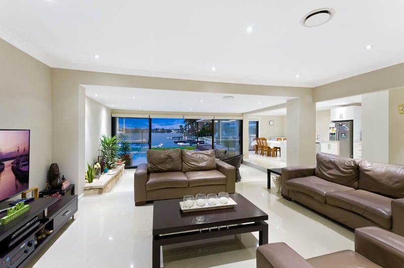 110 Belgrave Esplanade, Sylvania Waters - Thumbnail 6