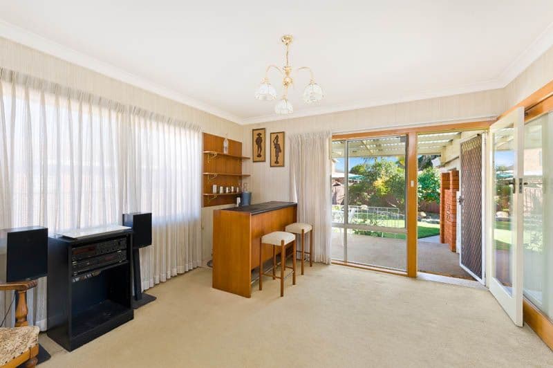 5 Peel Place, Sylvania Waters - Thumbnail 3