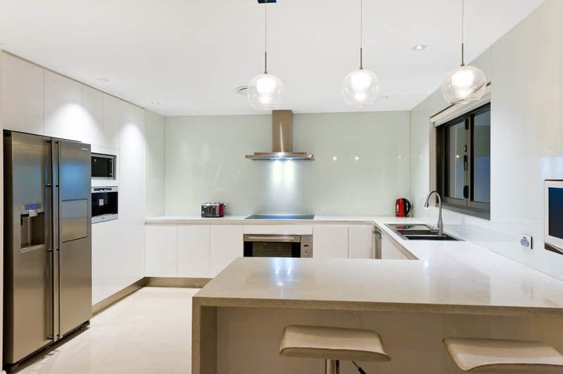 34 Shoalhaven Road, Sylvania Waters - Thumbnail 3