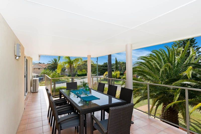 1 Macintyre Crescent, Sylvania Waters - Thumbnail 4