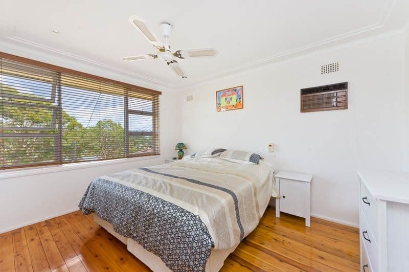 24 Riverview, Oyster Bay - Thumbnail 3
