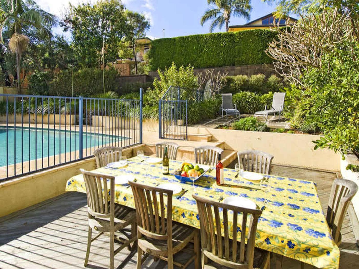 8 Barrabooka StreetCLONTARF, Clontarf - Thumbnail 4