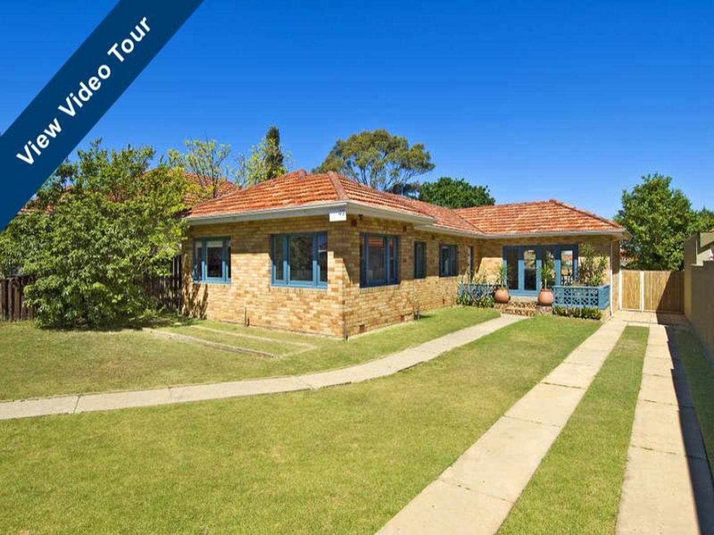 49 Peacock StreetSEAFORTH, Seaforth - Image 1