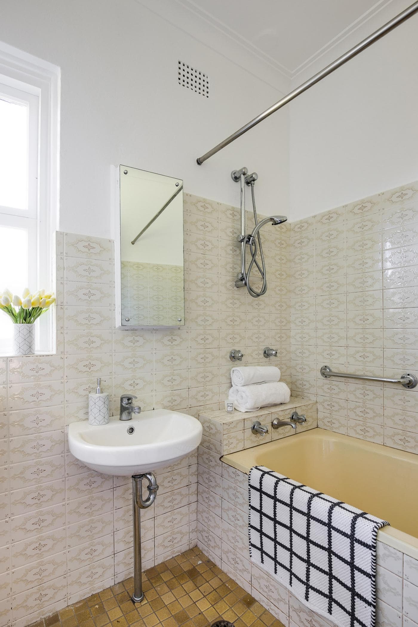 3 Lister AvenueSeaforth, Seaforth - Thumbnail 8